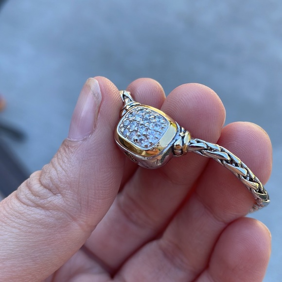 John Medieros Necklace - Picture 4 of 4